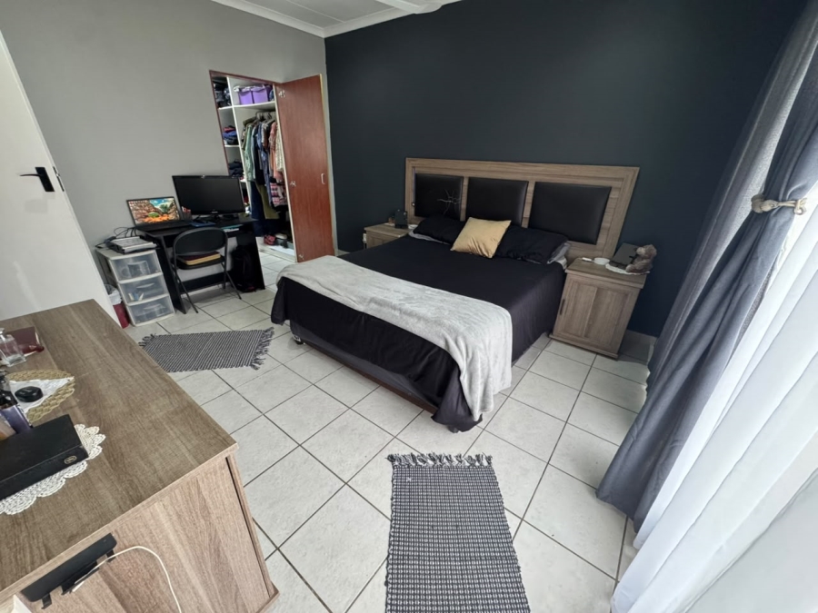 3 Bedroom Property for Sale in Songloed North West